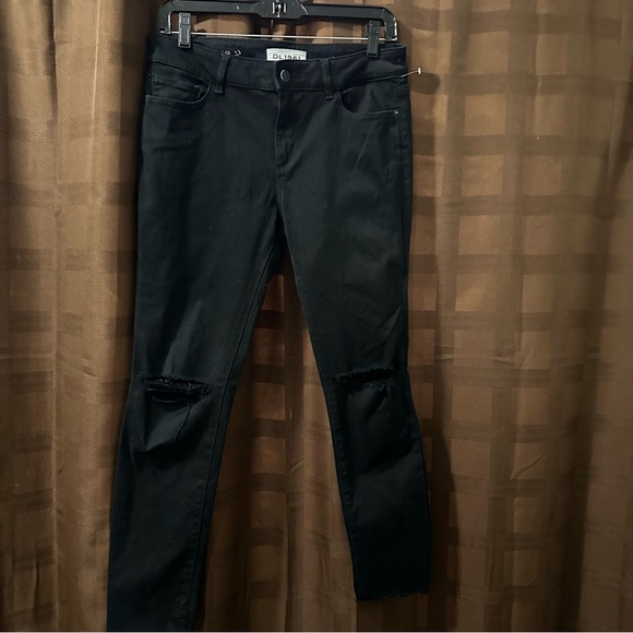 DL1961 Margeaux Distressed Black Jeans size 28 unfinished hem - Picture 4 of 7